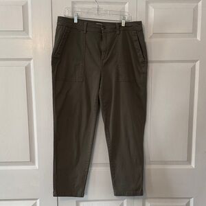 a new day Women's Cargo Pants in Olive